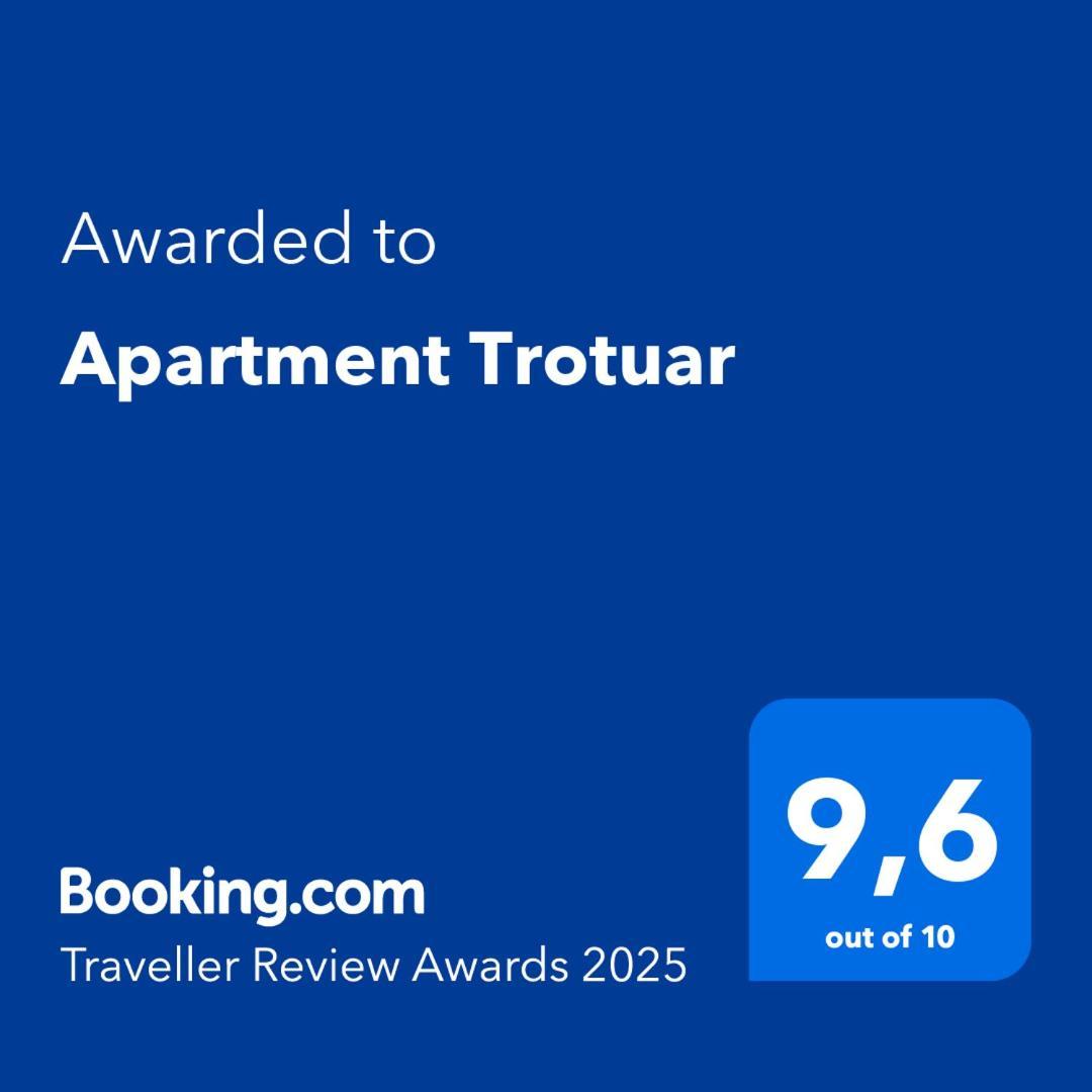 Apartment Trotuar Banska Stiavnica Luaran gambar
